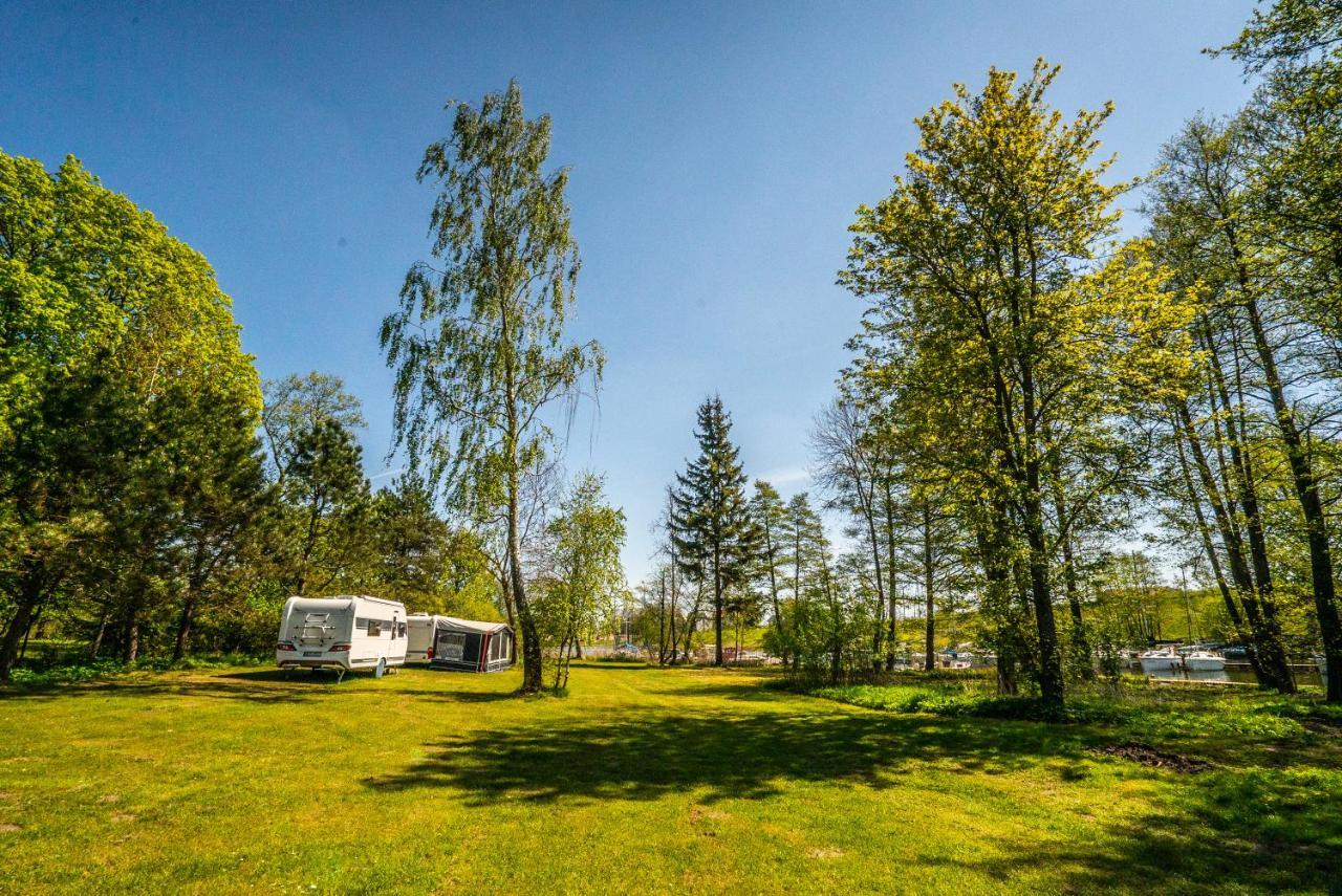 Hotel Zatoka Kal Węgorzewo Esterno foto